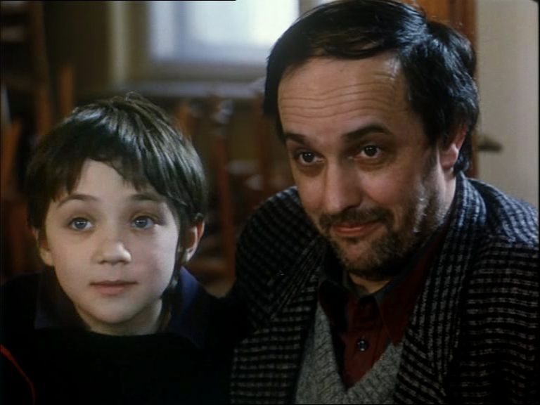 https://it.wikipedia.org/wiki/Decalogo_1#/media/File:Decalogo1-Kieslowski.png